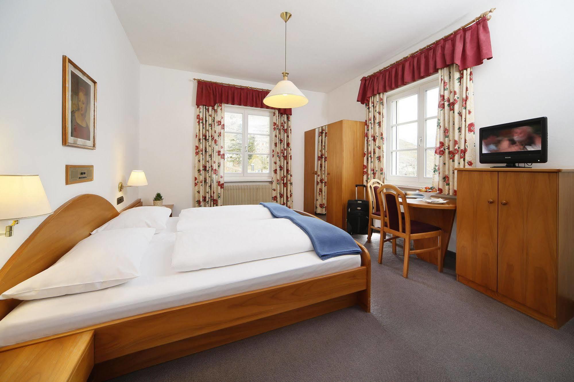 Hotel Rentschnerhof Bolzano Ngoại thất bức ảnh